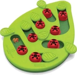 Nina Ottosson Puzzle & Play Buggin Out Groen 35x26x4 Cm -Kattenbenodigdheden 1200x1172 14