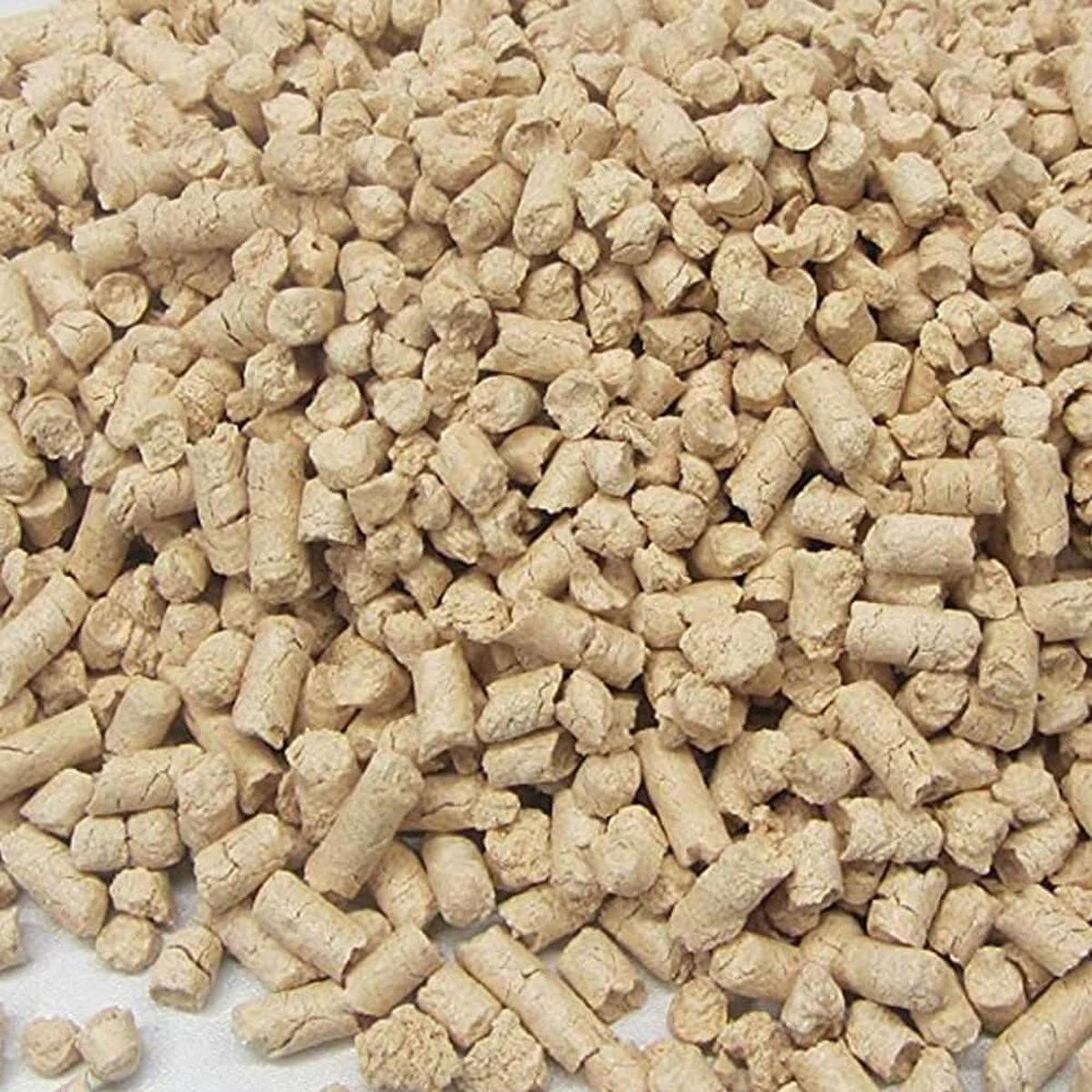 CosyPET Houtkorrels Kattenbakvulling 2x 20L (40l, 20kg) 4 CosyPET Houtkorrels Kattenbakvulling 2x 20L (40l, 20kg) - Afbeelding 2