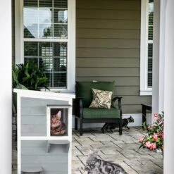 Relaxdays Kattenhuis Buiten - Groot Kattenhok Binnen - Hoog Kattenmeubel Grijs Hout - Tuin -Kattenbenodigdheden 1200x1200 781