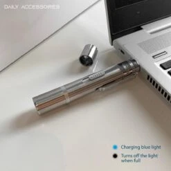 Merkloos Laserpen - Daily Accessoires - USB Oplaadbaar - Kattenspeeltjes - Laserlampje - 7 Verschillende Standen - RVS Zilver - Zaklamp - UV Lamp – Kattenspeelgoed -Kattenbenodigdheden 1200x1200 857