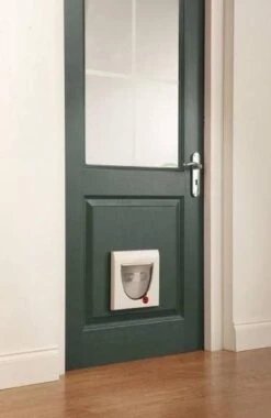 Petsafe 919 Classic - Wit - Kattenluik - 22,4 X 22,4 X 22,4 Cm 18 Petsafe 919 Classic - Wit - Kattenluik - 22,4 X 22,4 X 22,4 Cm -Kattenbenodigdheden 780x1200 4