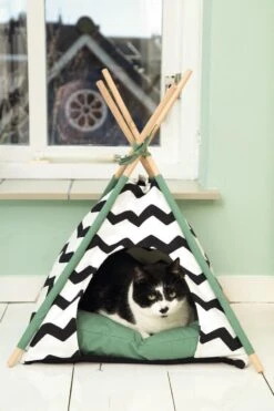 Beeztees Kioni Tipi Tent - Kattenhuis - Zwart/Wit - 50x50x70 Cm -Kattenbenodigdheden 800x1200 19